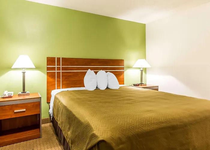 Hotel Econo & - Peoria Area Pekin