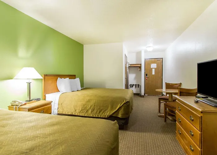 Econo & - Peoria Area 4* Pekin