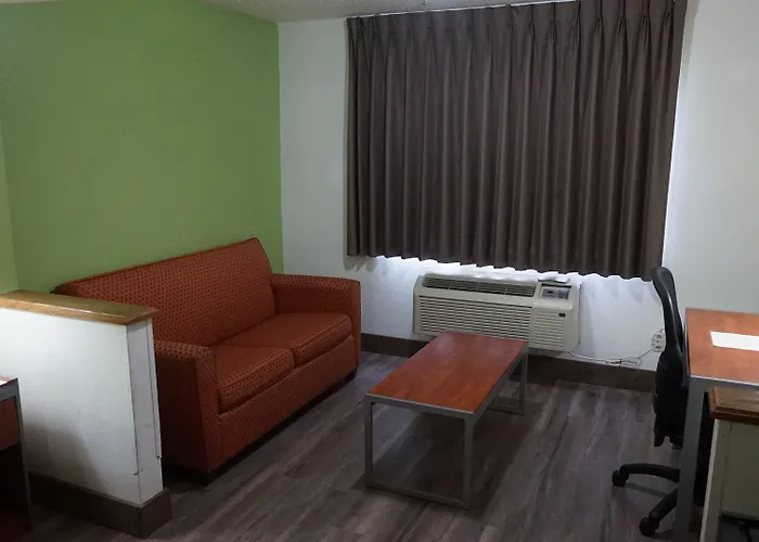 Hotel Econo & - Peoria Area 4*