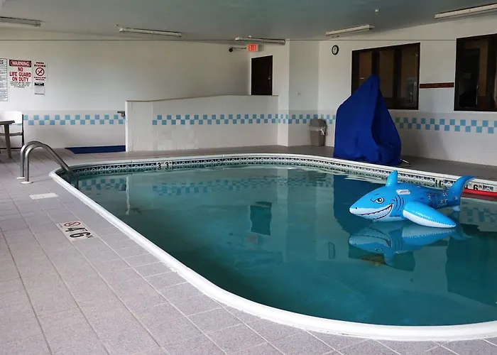 Econo & - Peoria Area Hotel 4*