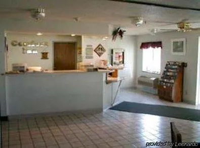 Econo & - Peoria Area Hotel 4*